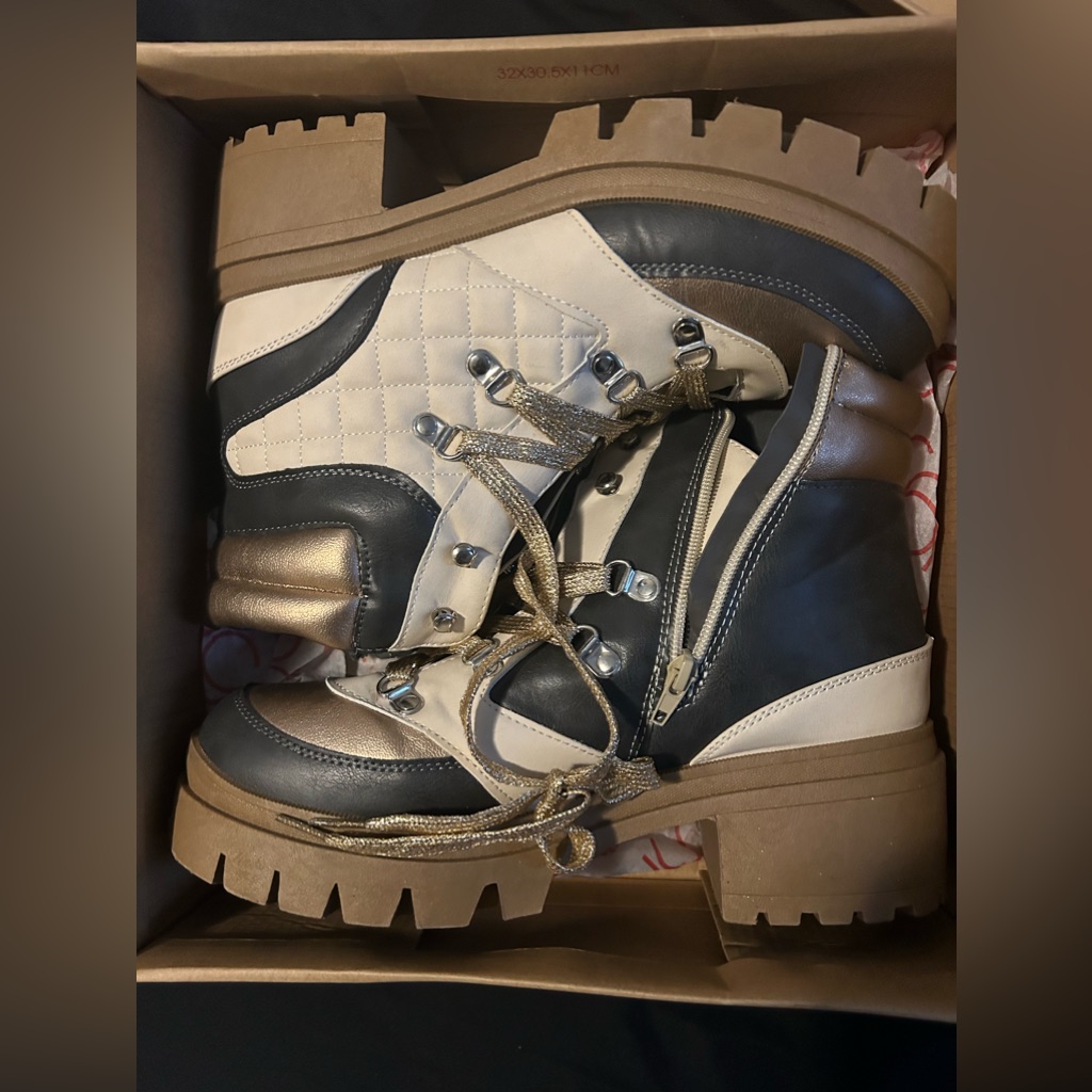 Sugar Brand Boots Great For A Night Out